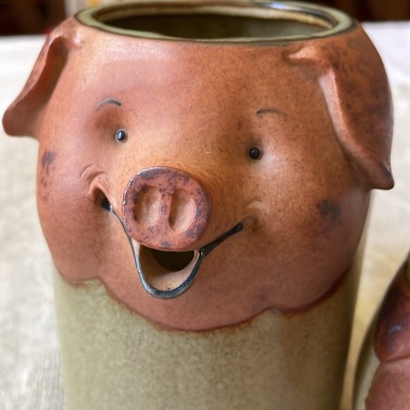 Vintage UTCTI Stoneware Pig Creamer pitcher & mug cup Made in Japan - Picture 2 of 12